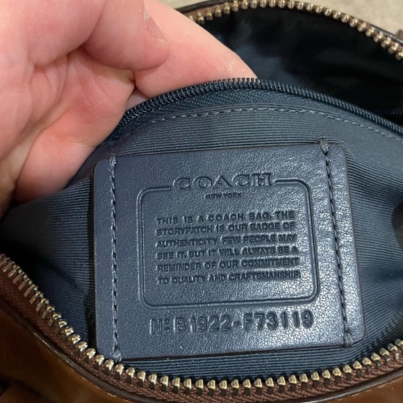 Coach Mini Bennett Satchel in Signature Canvas with Rainbow Animation - Picture 12 of 14